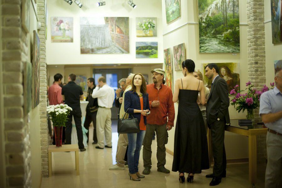 2011 г. «С Запада на Восток», галерея "Небо", г. Киев, Украина.